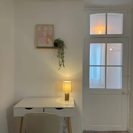 Magnifique Renove Centre-ville 3pers Wifi Апартаменты Ромийи-сюр-Сен