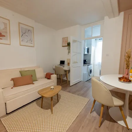 Magnifique Renove Centre-ville 3pers Wifi Апартаменты