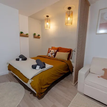Magnifique Renove Centre-ville 3pers Wifi Апартаменты *